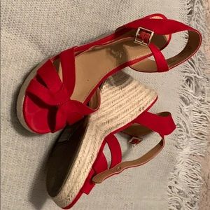 Red espadrilles American Eagle size 8.5